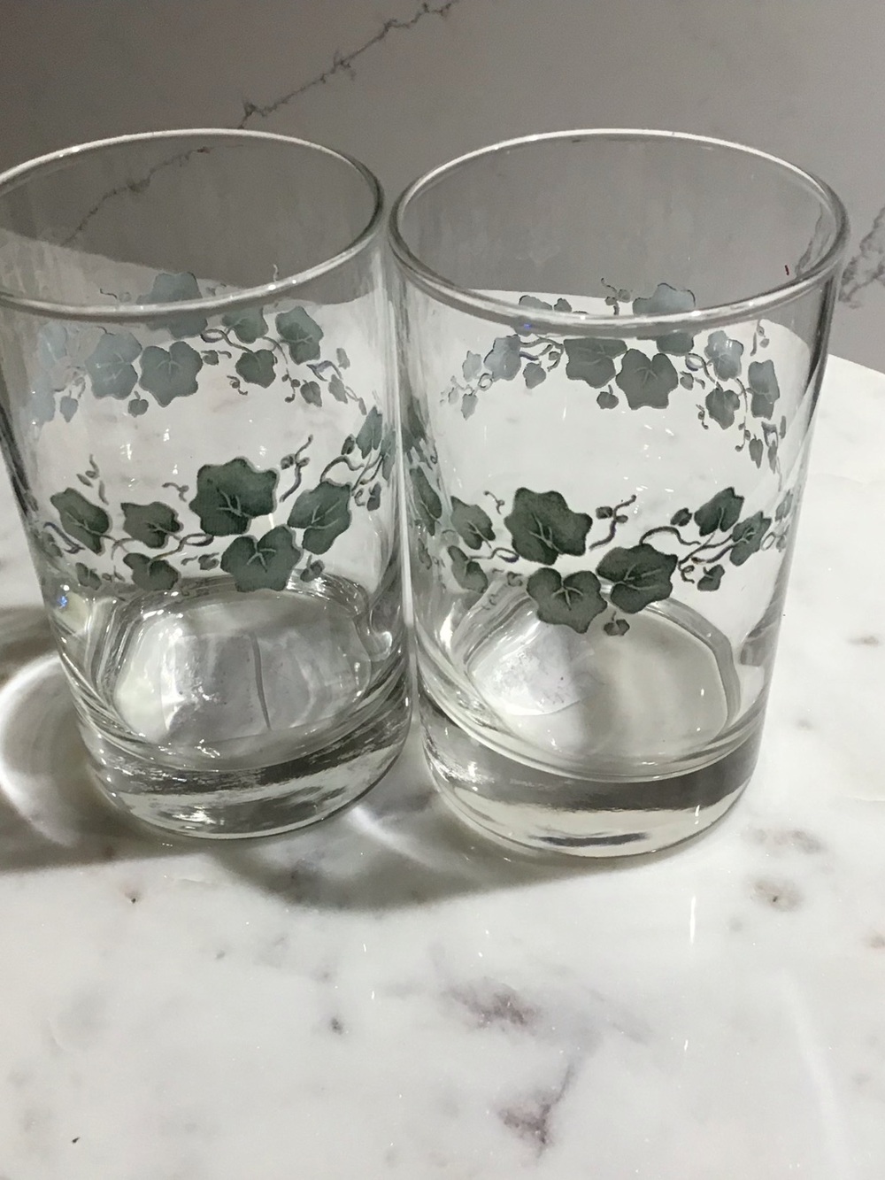 Vintage Mid-Century Floral Ivy Drinking Glasses - Set of 4. There are 3 sets